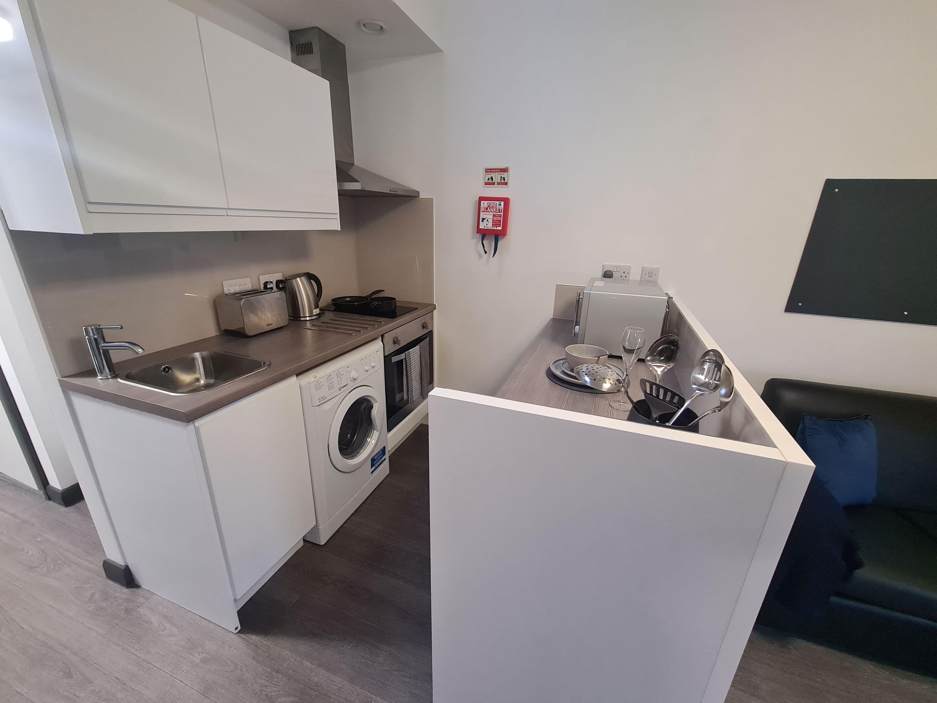 St-James-House-Platinum-Studio-5