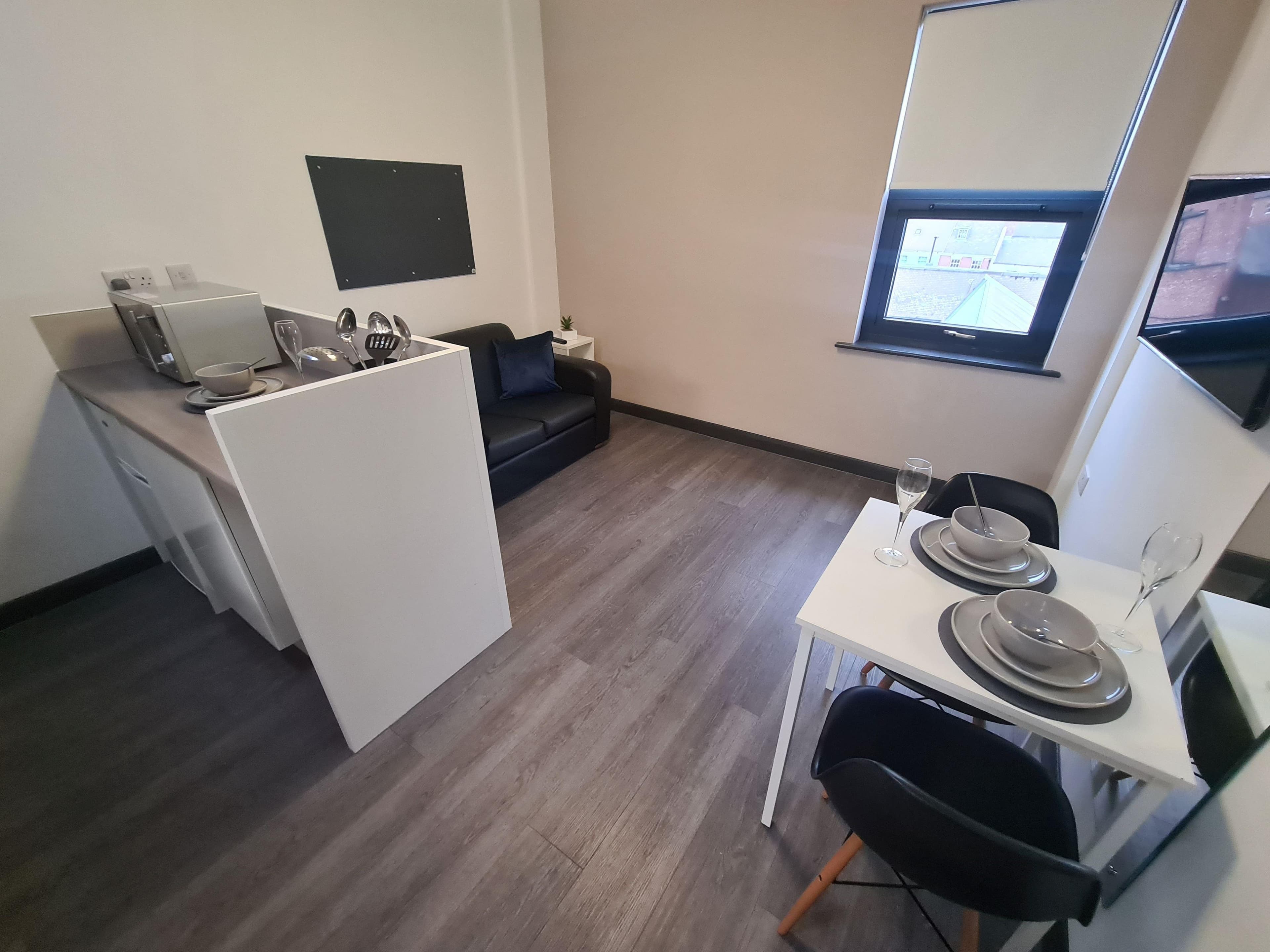 St-James-House-Platinum-Studio-14