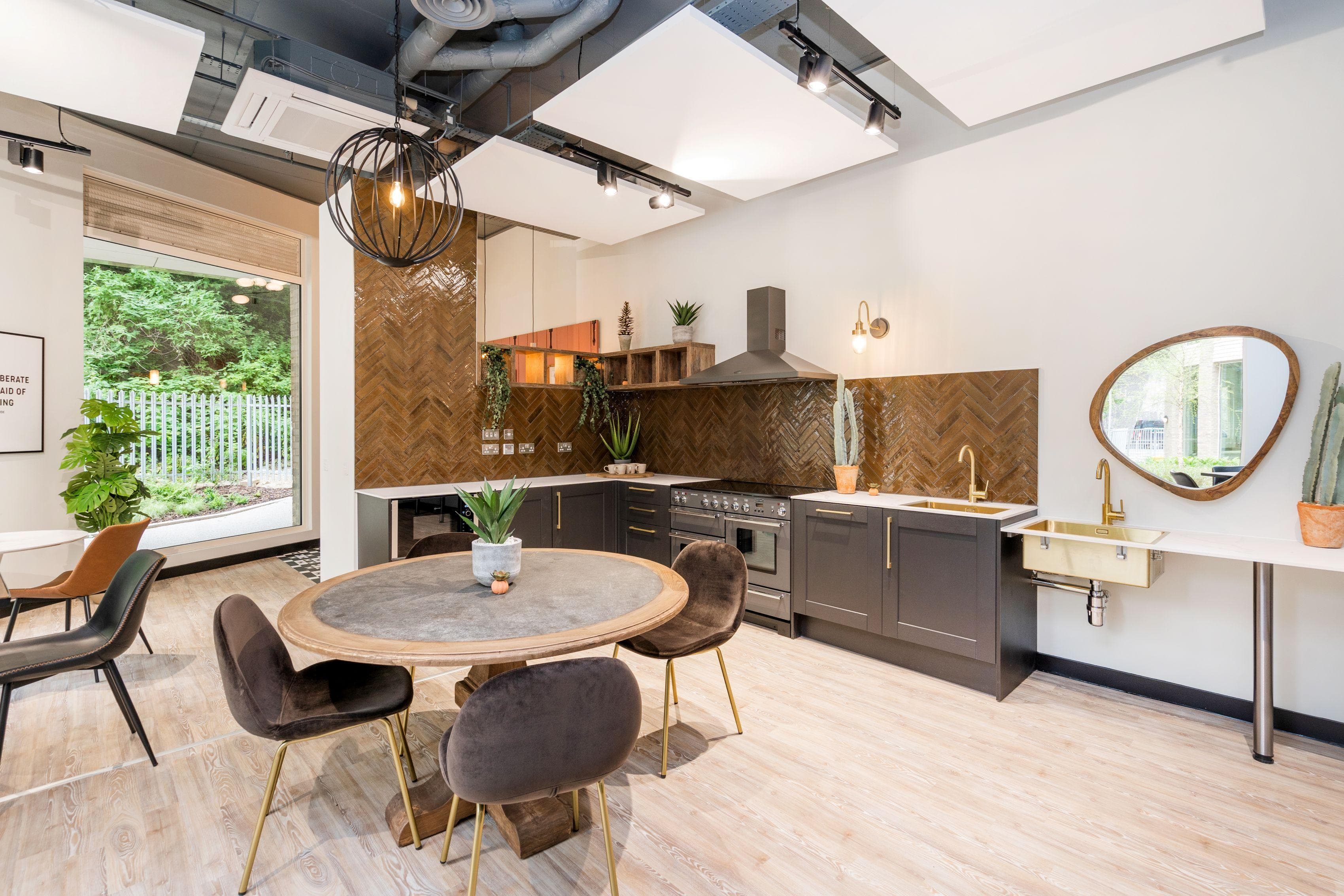 Hillfort-House-Hosting-Kitchen-1